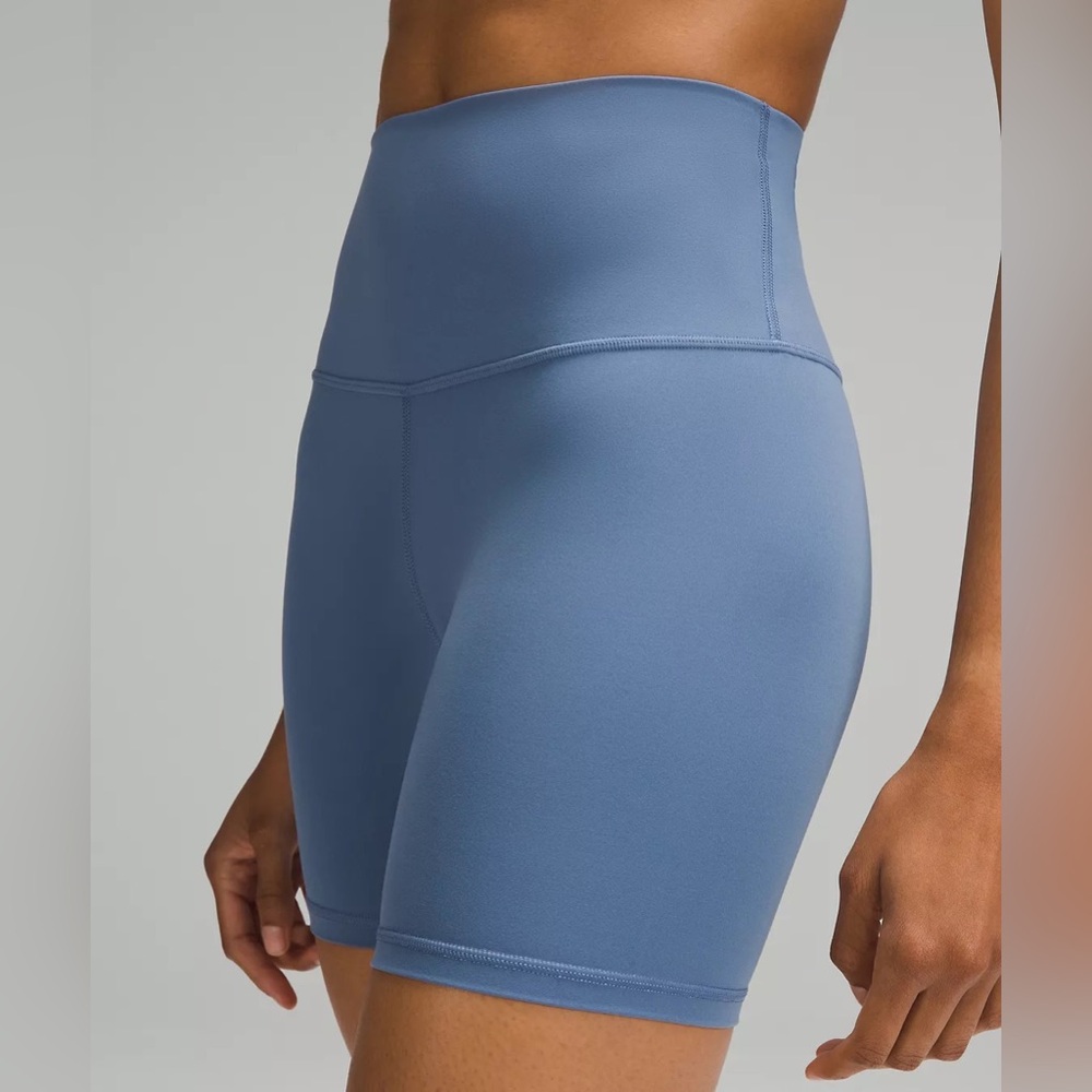 lululemon Align™ High-Rise Short 6" - worn once
